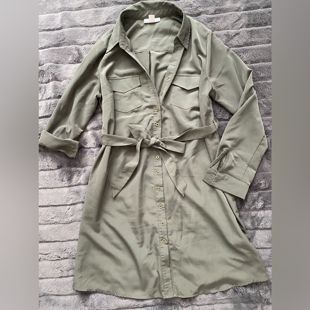 Olive Motherhood Maternity dress in large